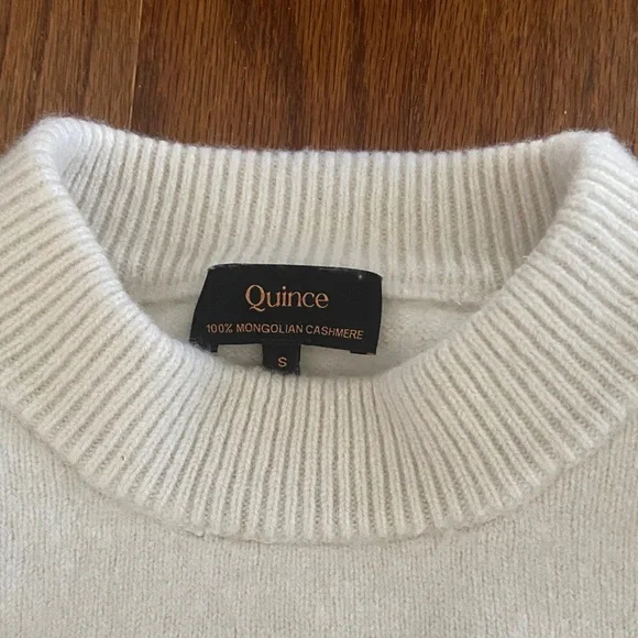 Quince Mongolian Cashmere Oversized Crewneck sweater-small - Picture 2 of 7